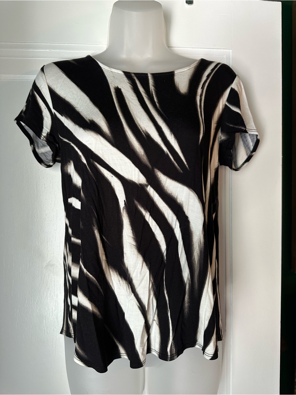 Alfani Black and White Zebra-Print Short Sleeve Top